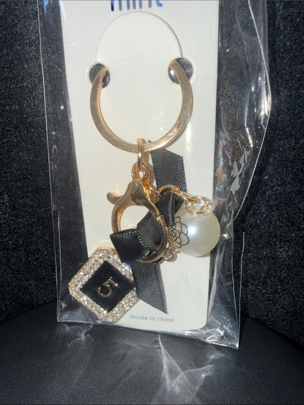 Mint Gold Keyring with Black Ribbon and Pearl Charm